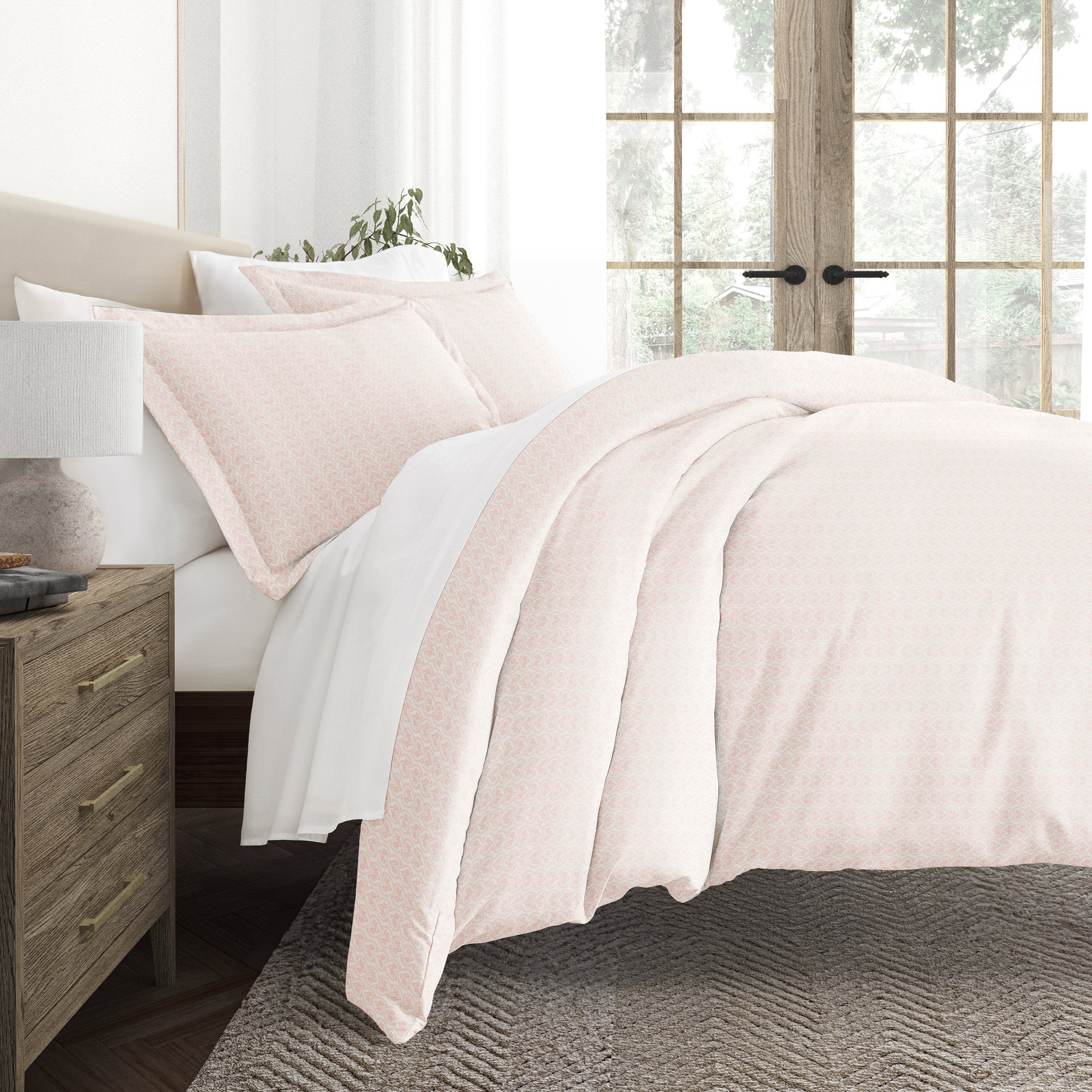 Classic in Pink Patterned Duvet Cover Set