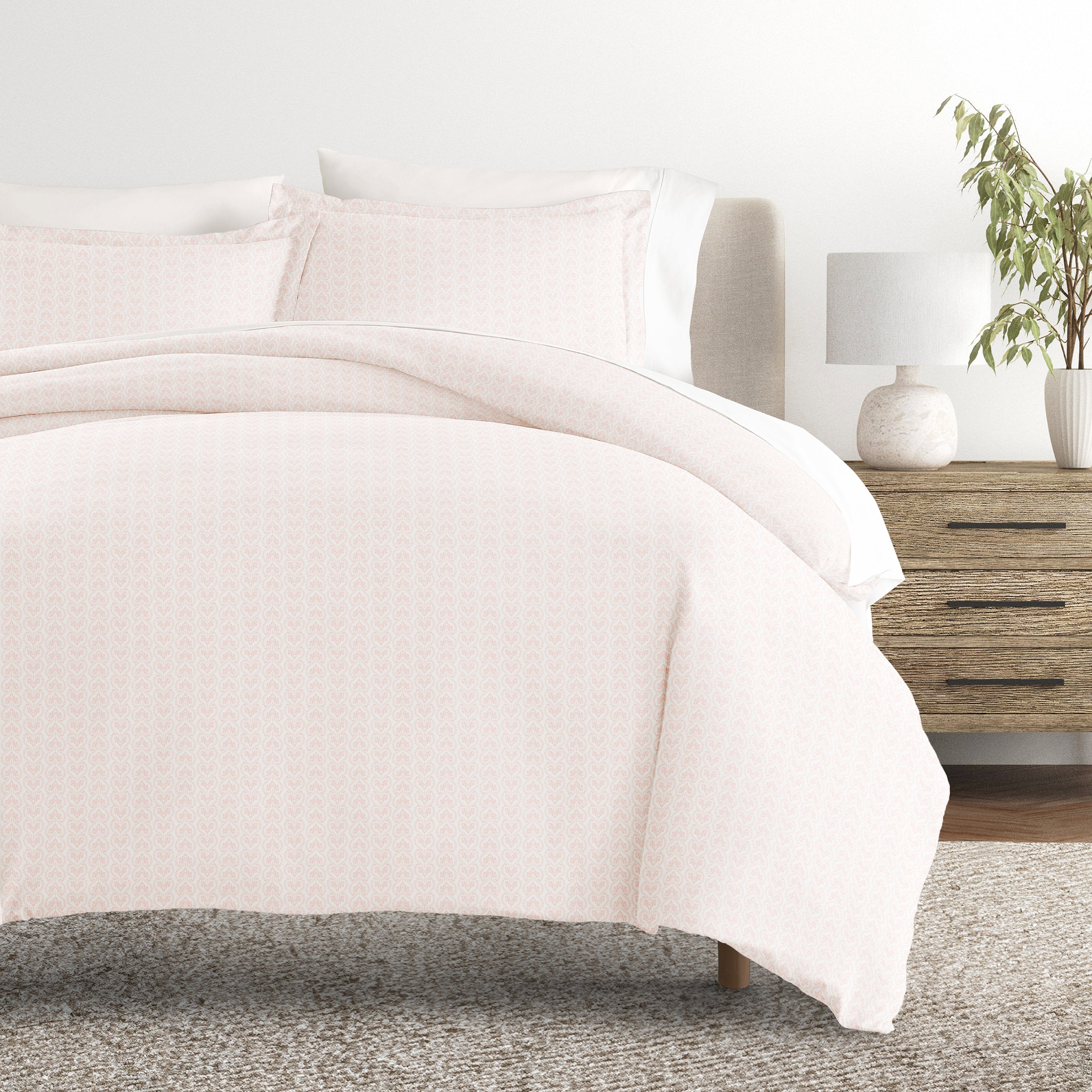 Classic in Pink Patterned Duvet Cover Set
