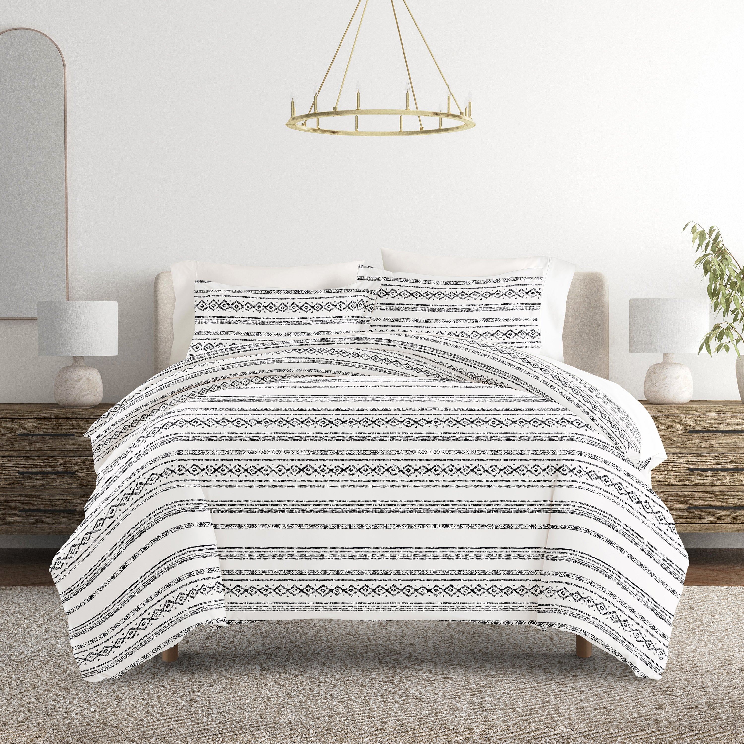Geo Threads Patterned Duvet Cover Set
