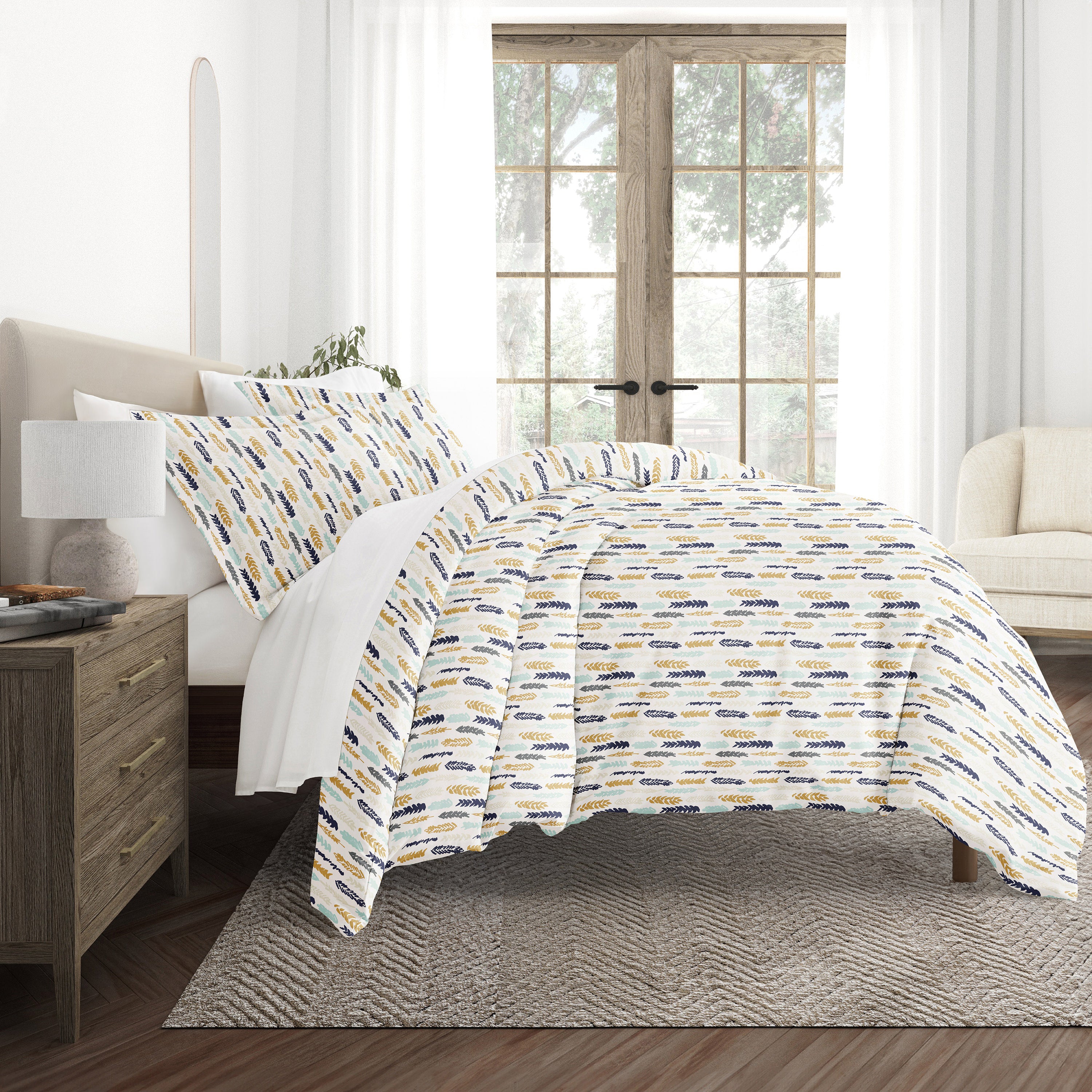 Feathers Patterned Duvet Cover Set