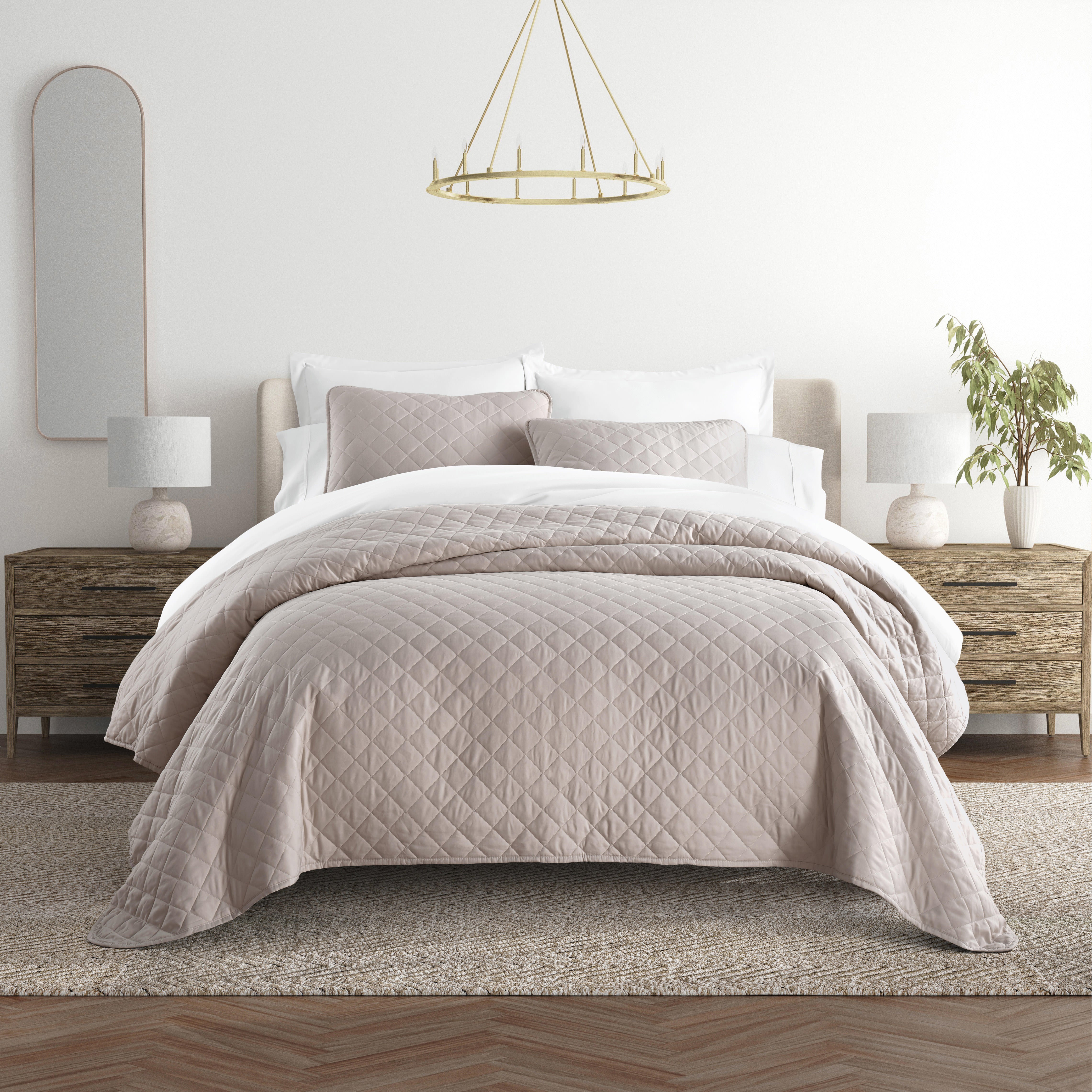 Lightweight Diamond Stitch Quilted Coverlet Set