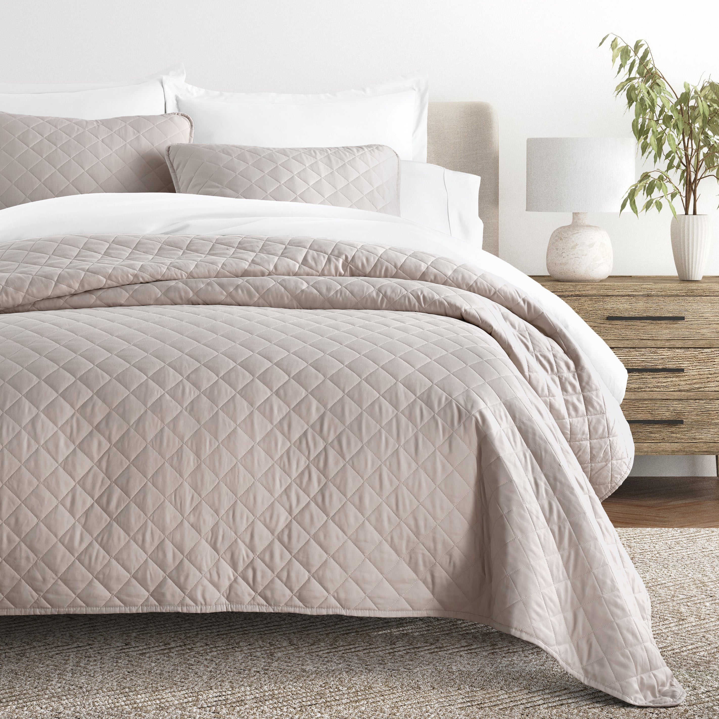 Lightweight Diamond Stitch Quilted Coverlet Set