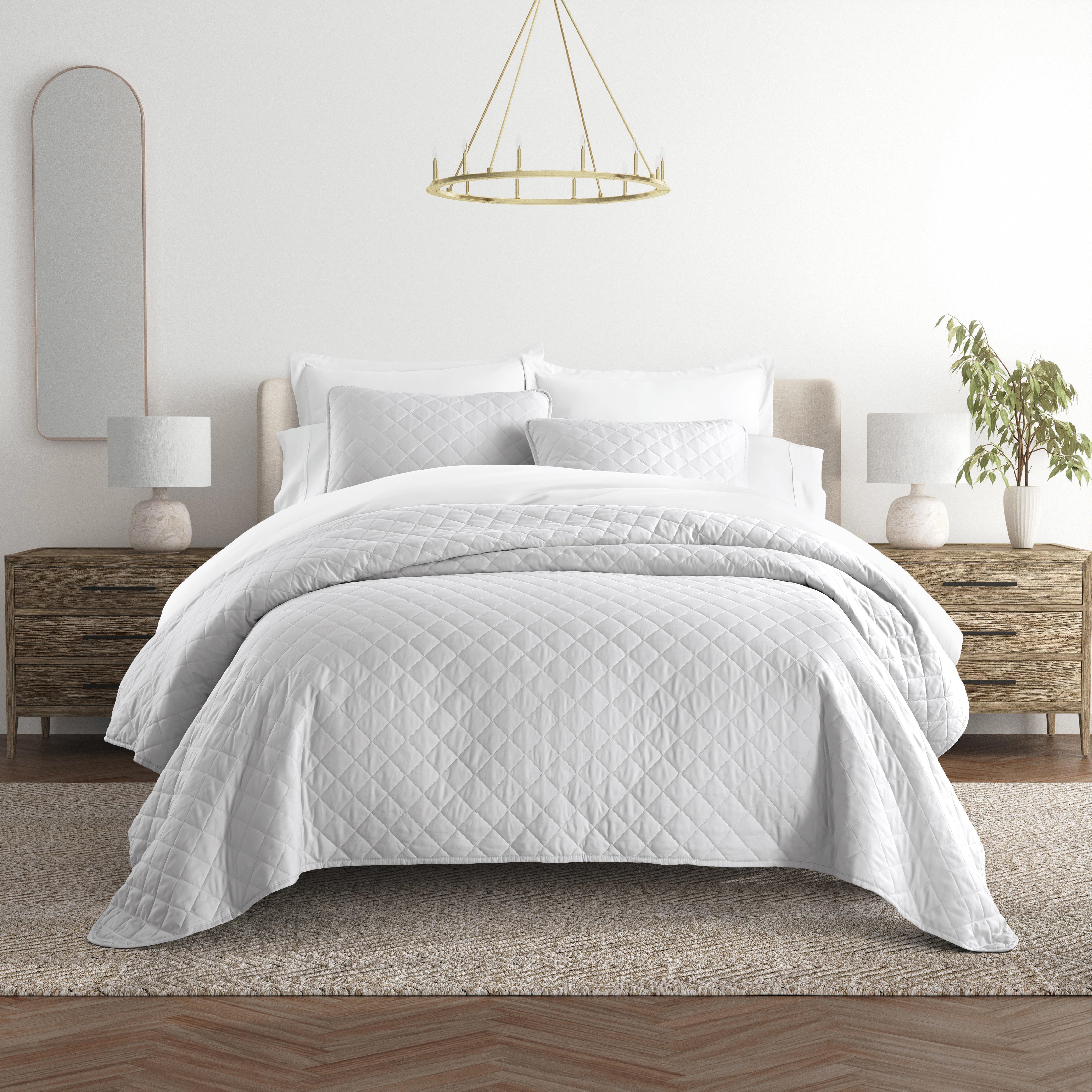 Lightweight Diamond Stitch Quilted Coverlet Set