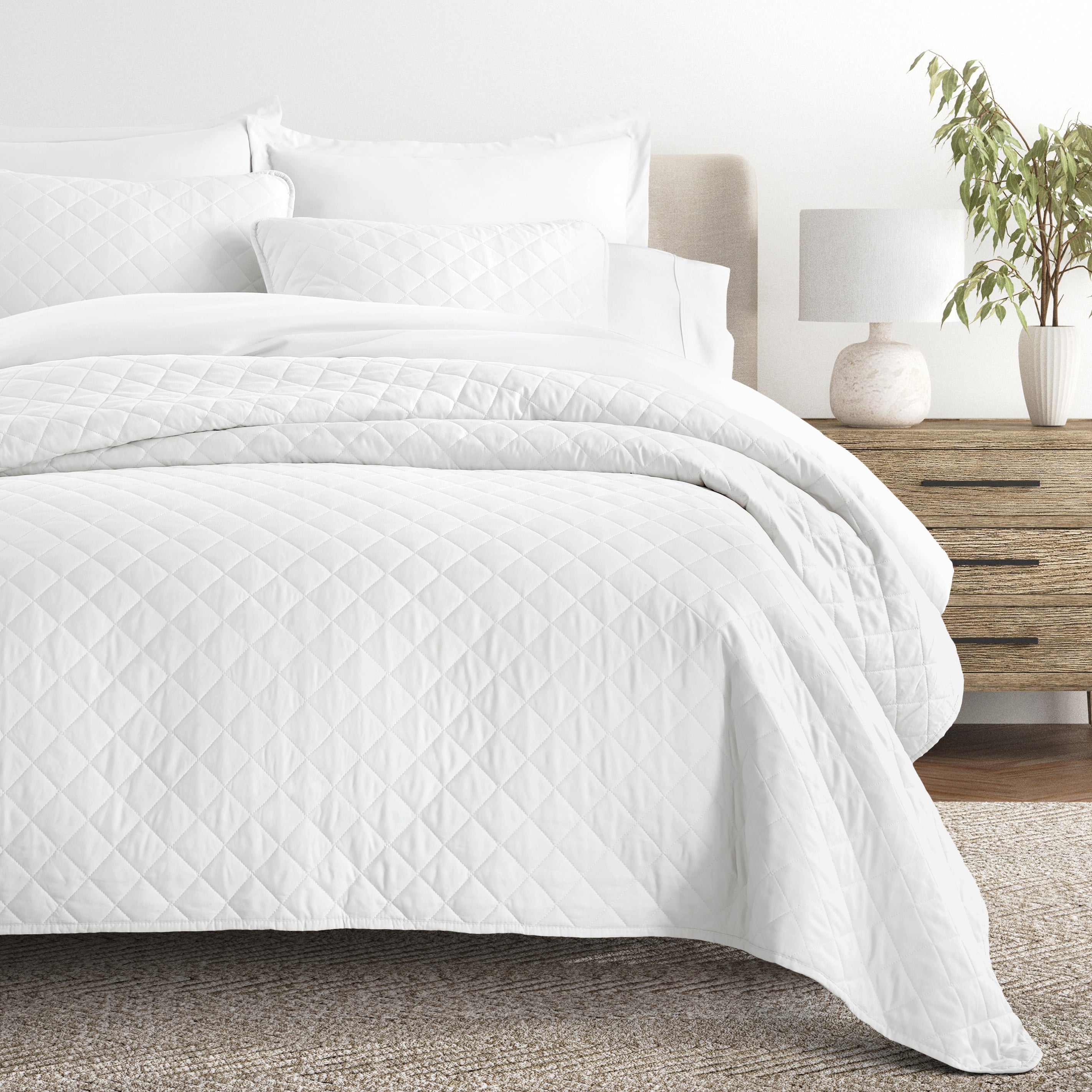 Lightweight Diamond Stitch Quilted Coverlet Set
