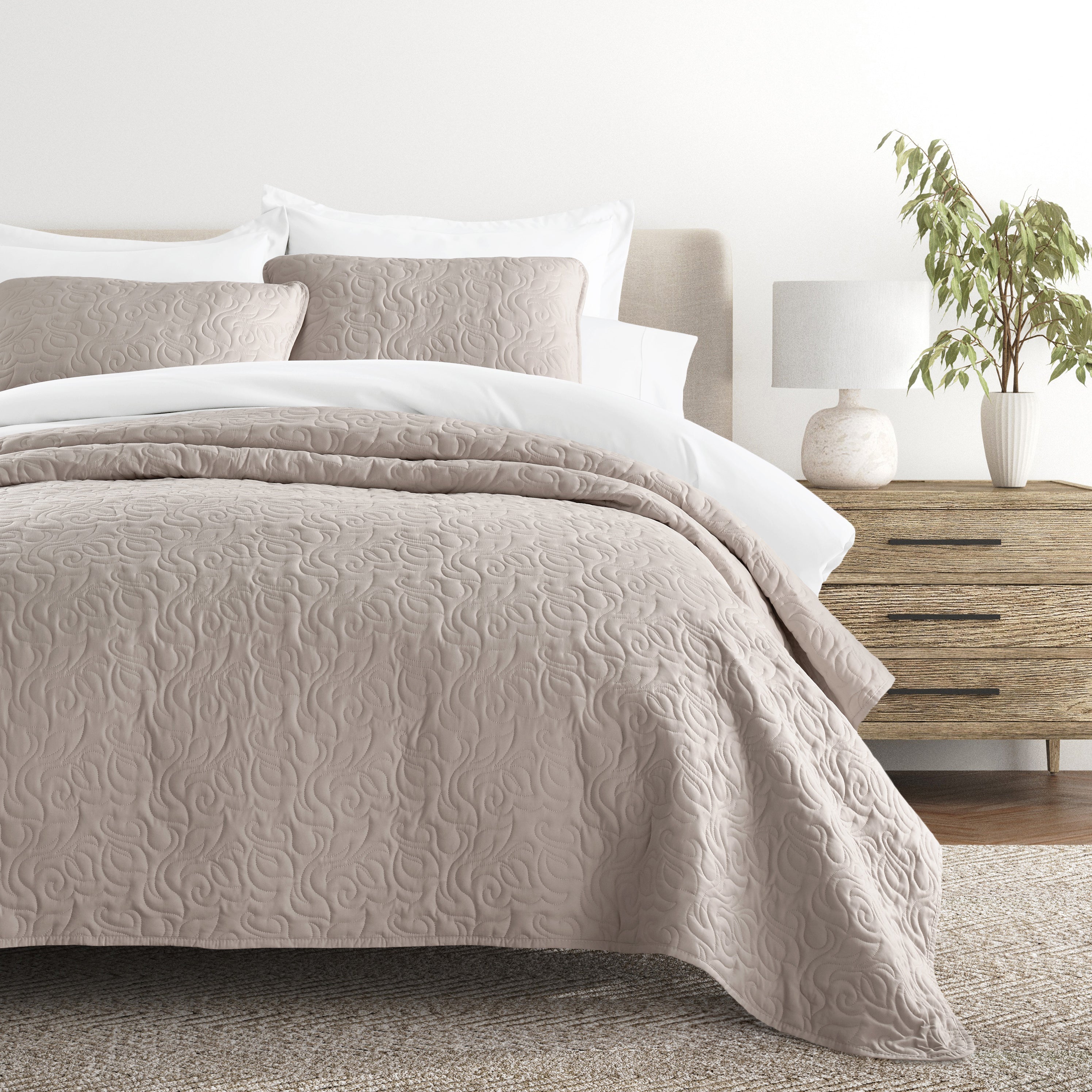 Lightweight Floral Stitch Quilted Coverlet Set