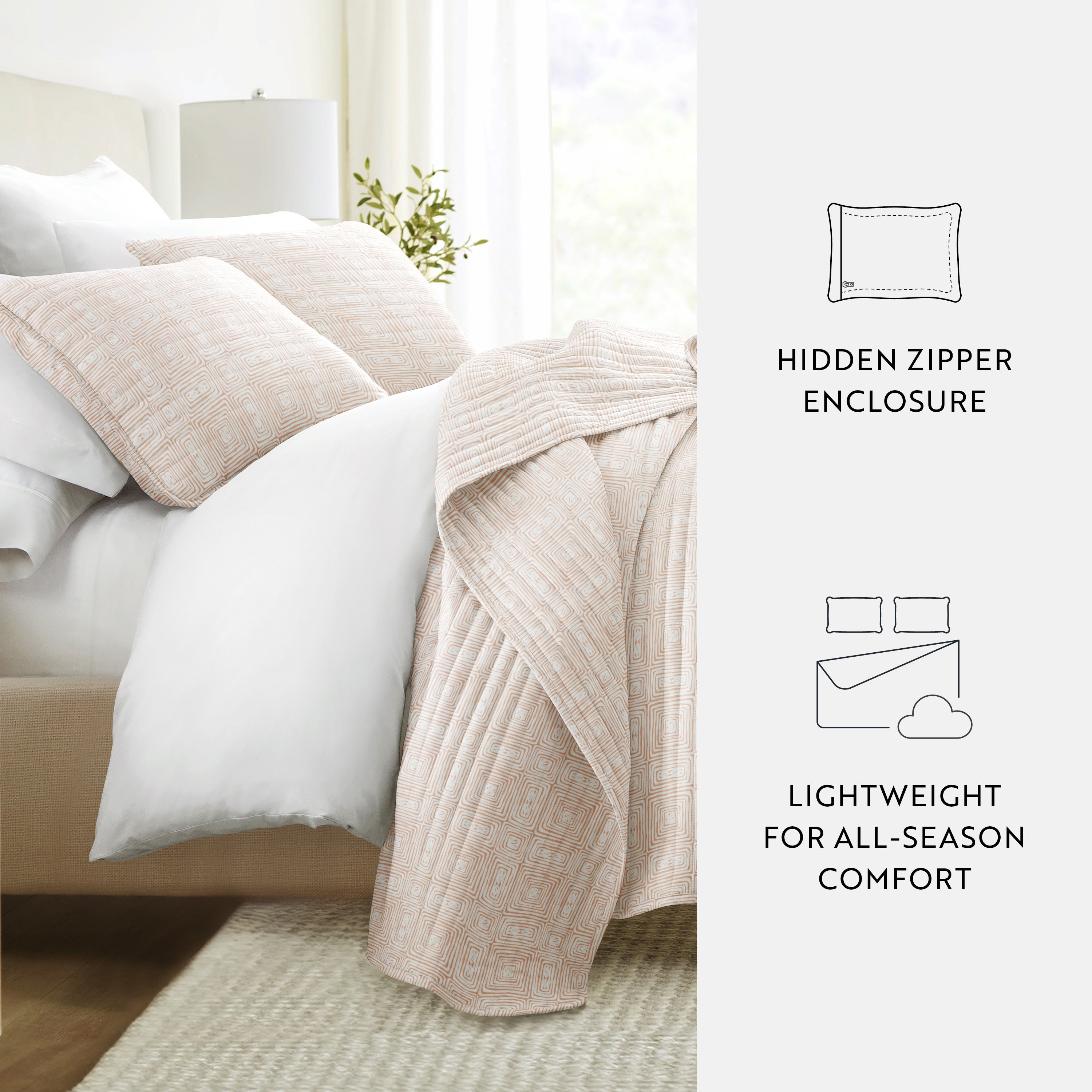 Geometric Maze Patterned Quilted Coverlet Set