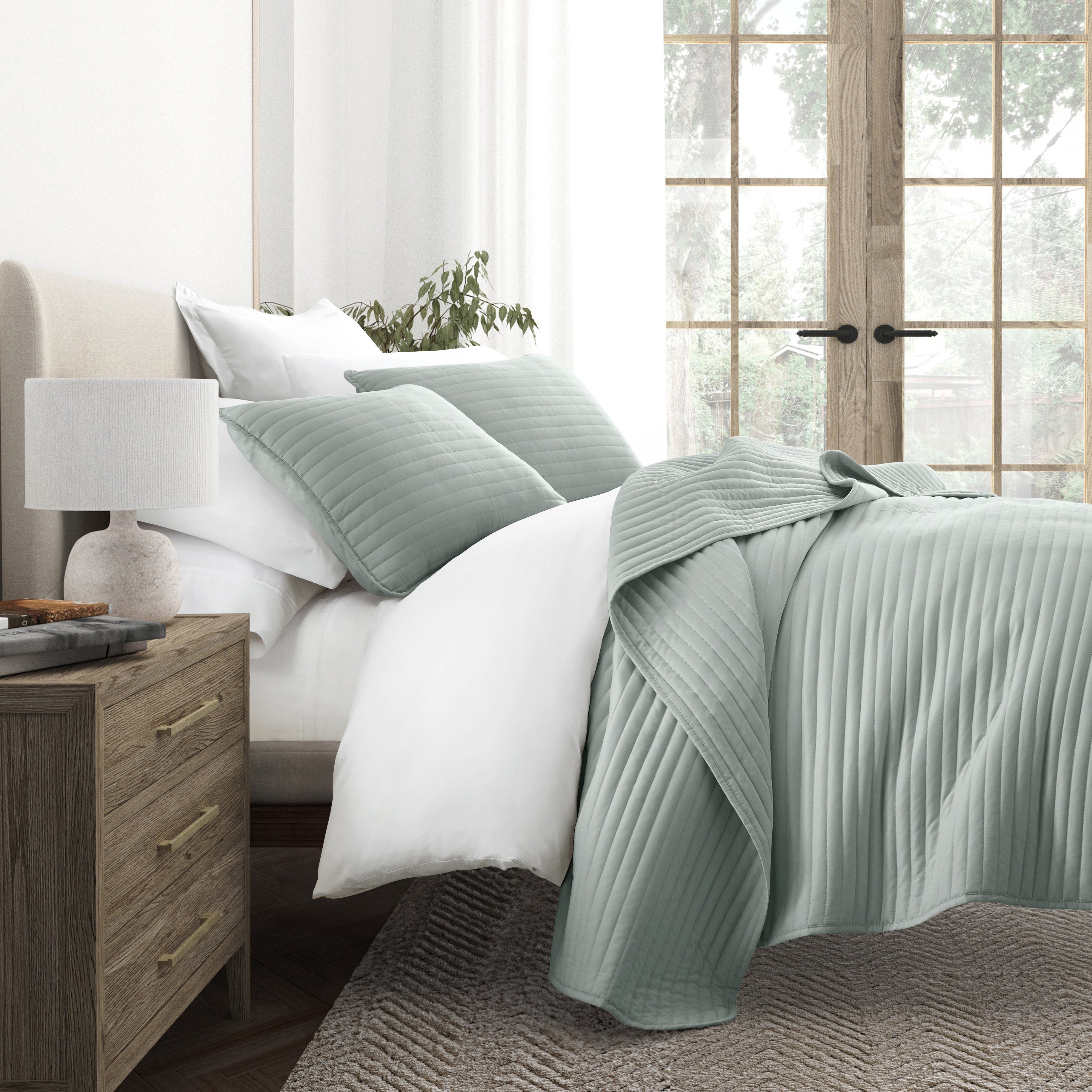 Lightweight Stripe Stitch Quilted Coverlet Set