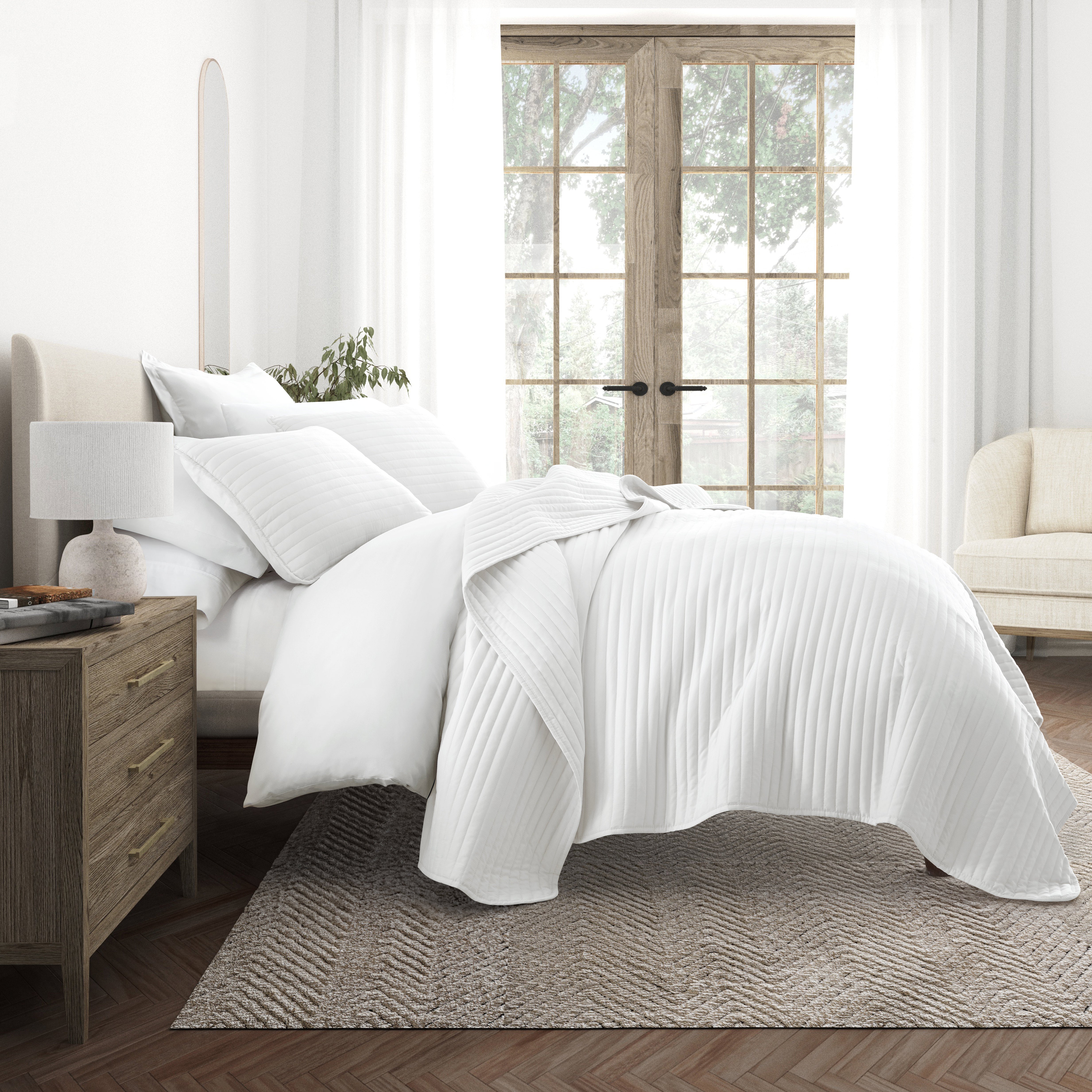 Lightweight Stripe Stitch Quilted Coverlet Set