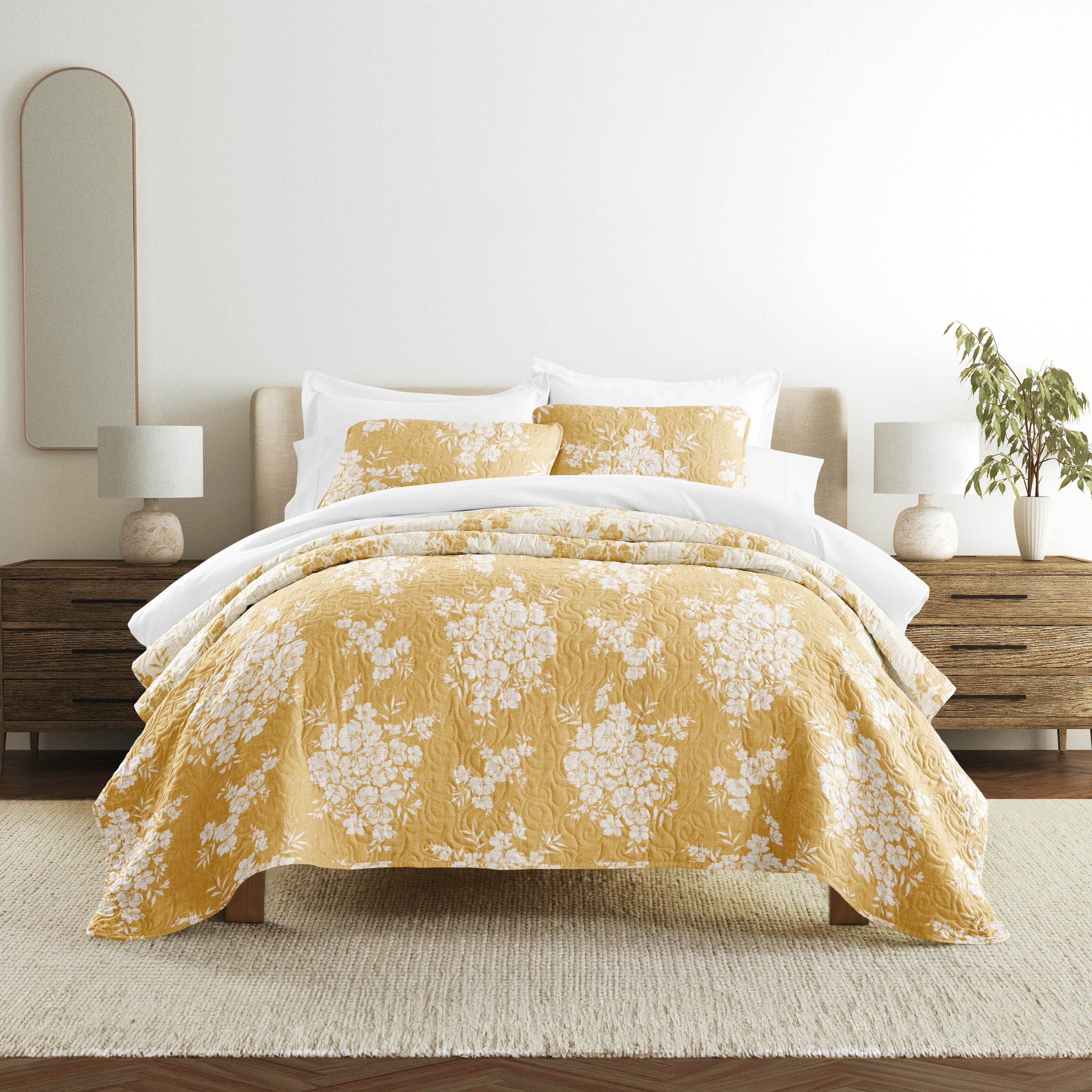Distressed Bouquet Patterned Quilted Coverlet Set