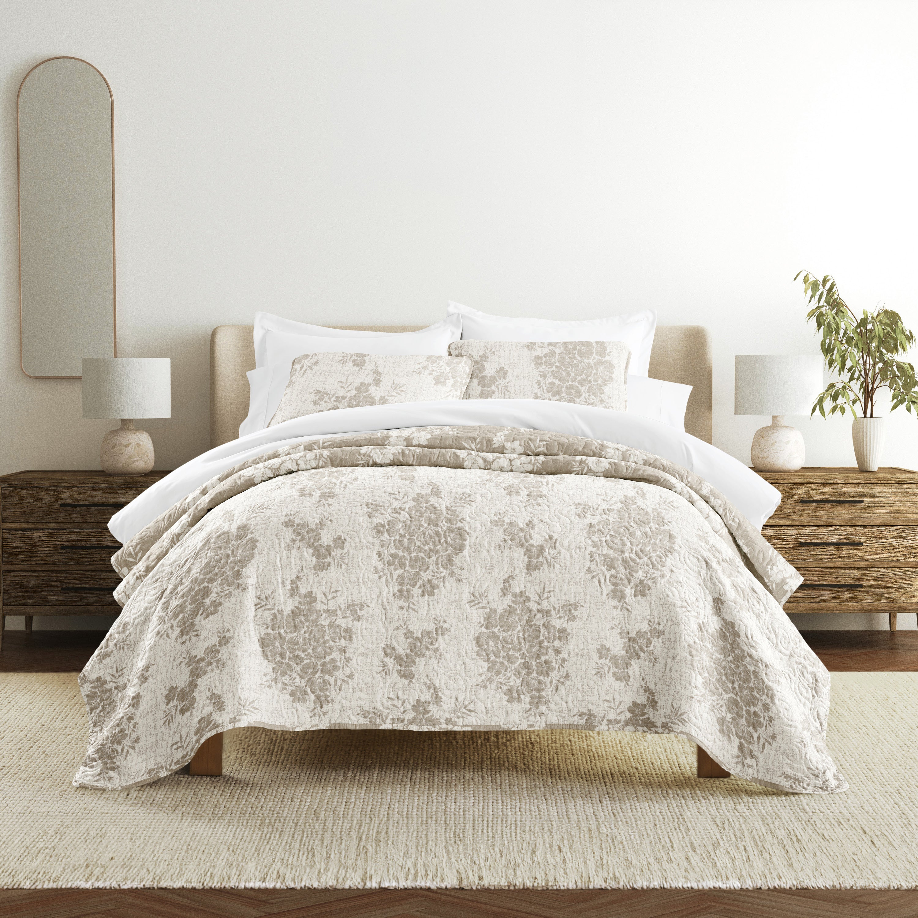 Distressed Bouquet Patterned Quilted Coverlet Set
