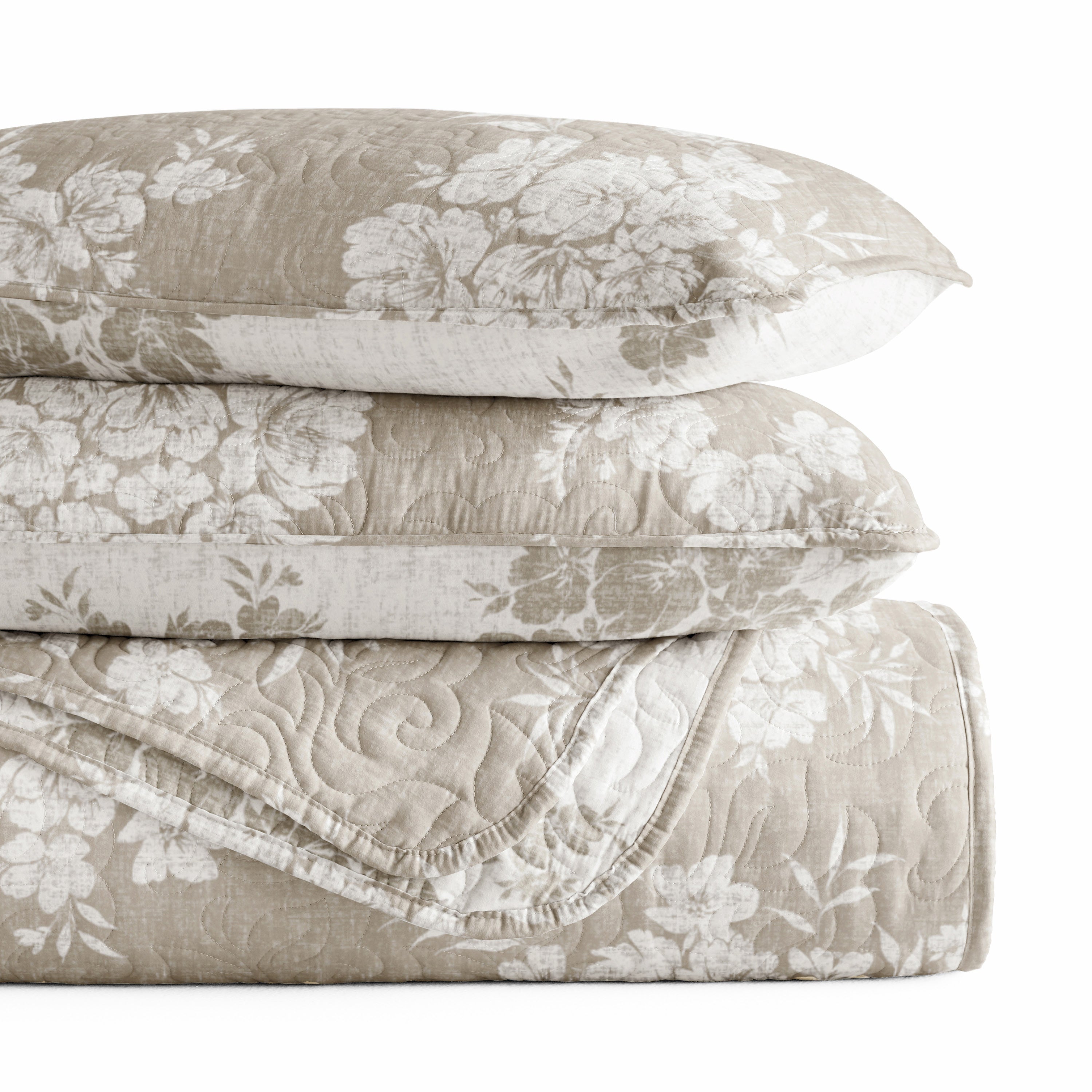 Distressed Bouquet Patterned Quilted Coverlet Set