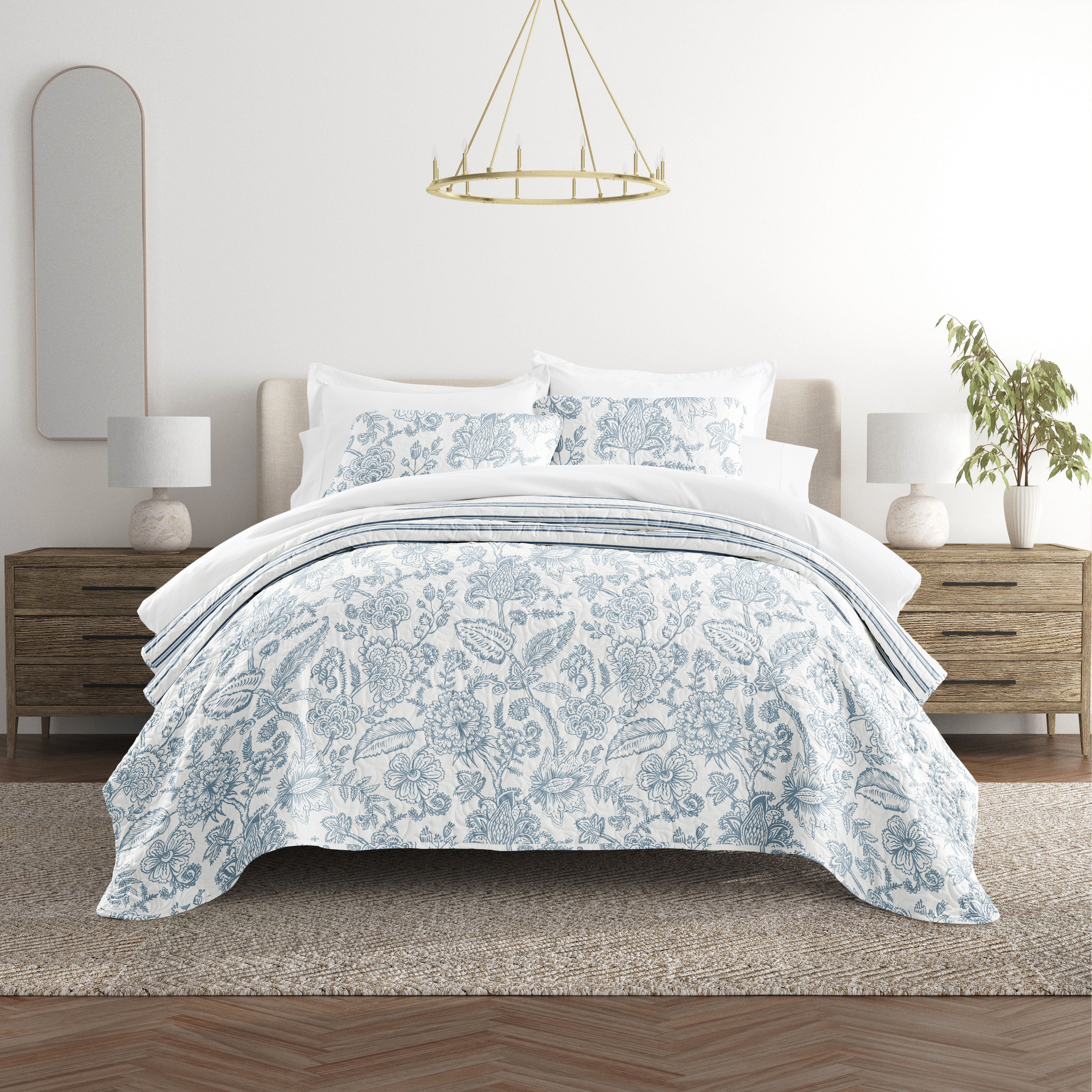 Jacobean Patterned Reversible Quilted Coverlet Set