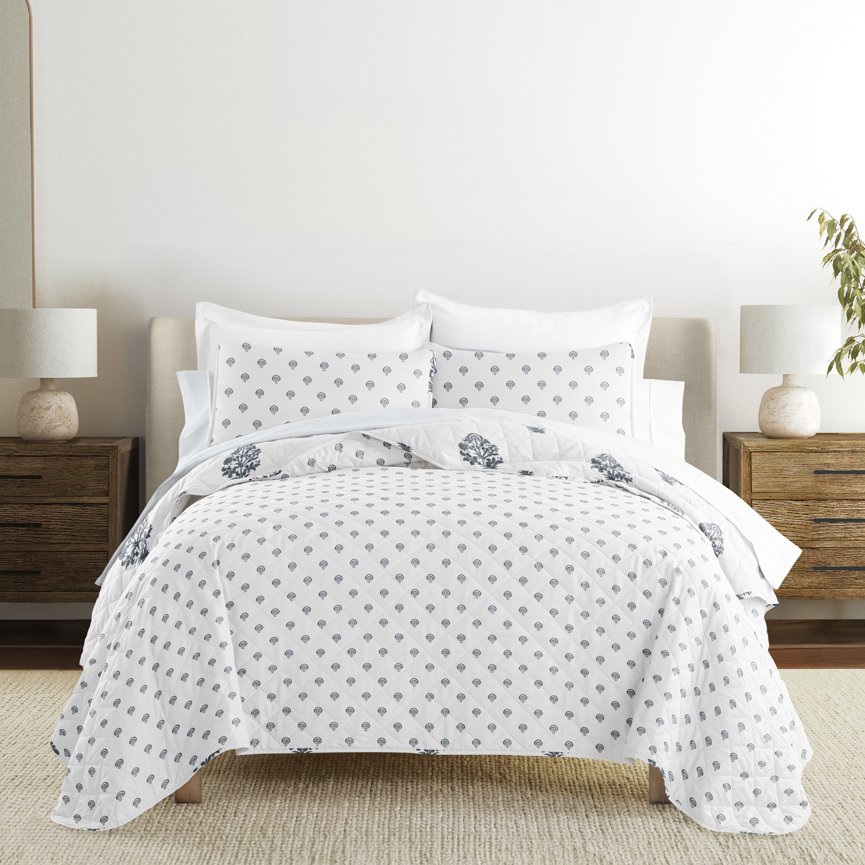 Stamped Bloom Patterned Quilted Coverlet Set