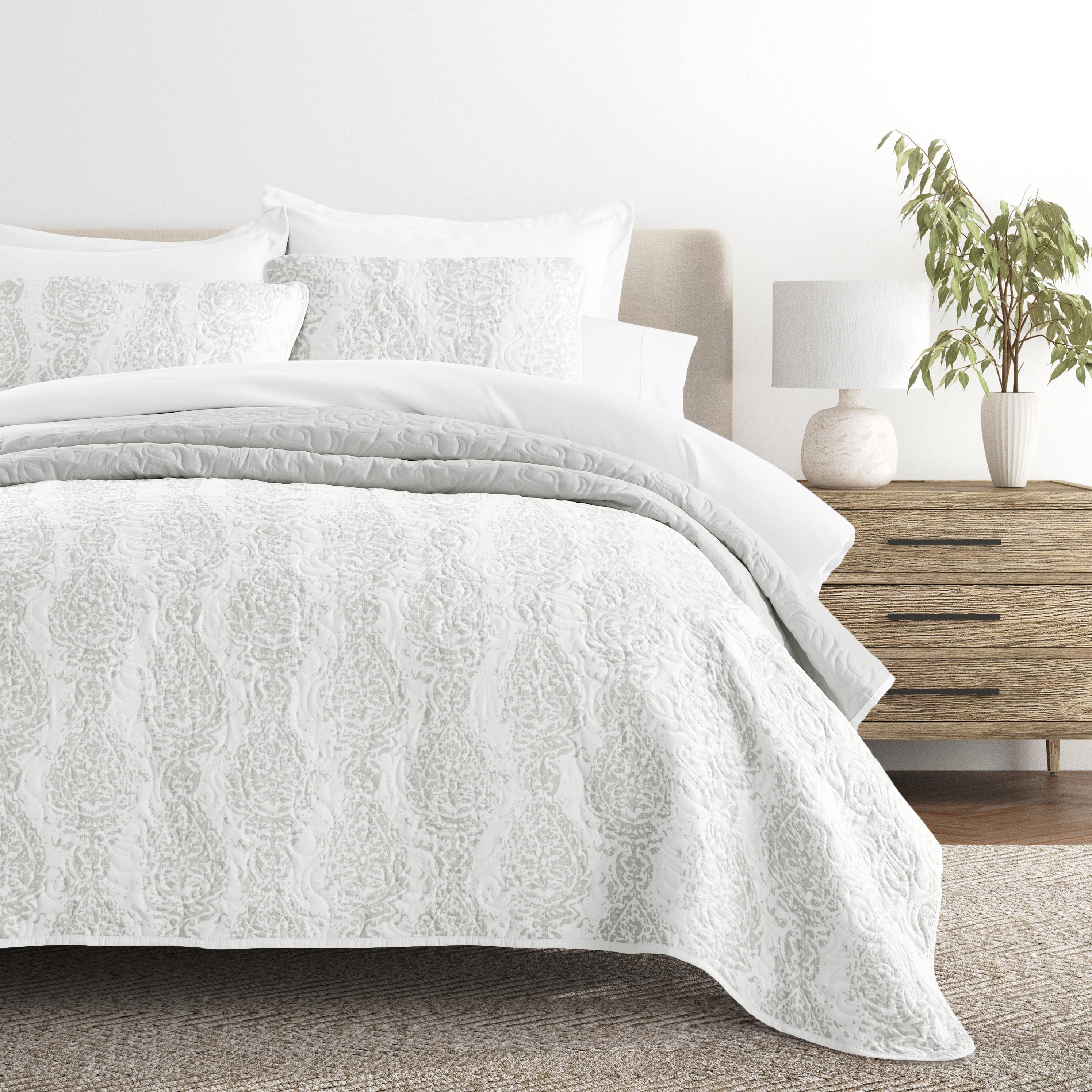 Classic Damask Patterned Reversible Quilted Coverlet Set