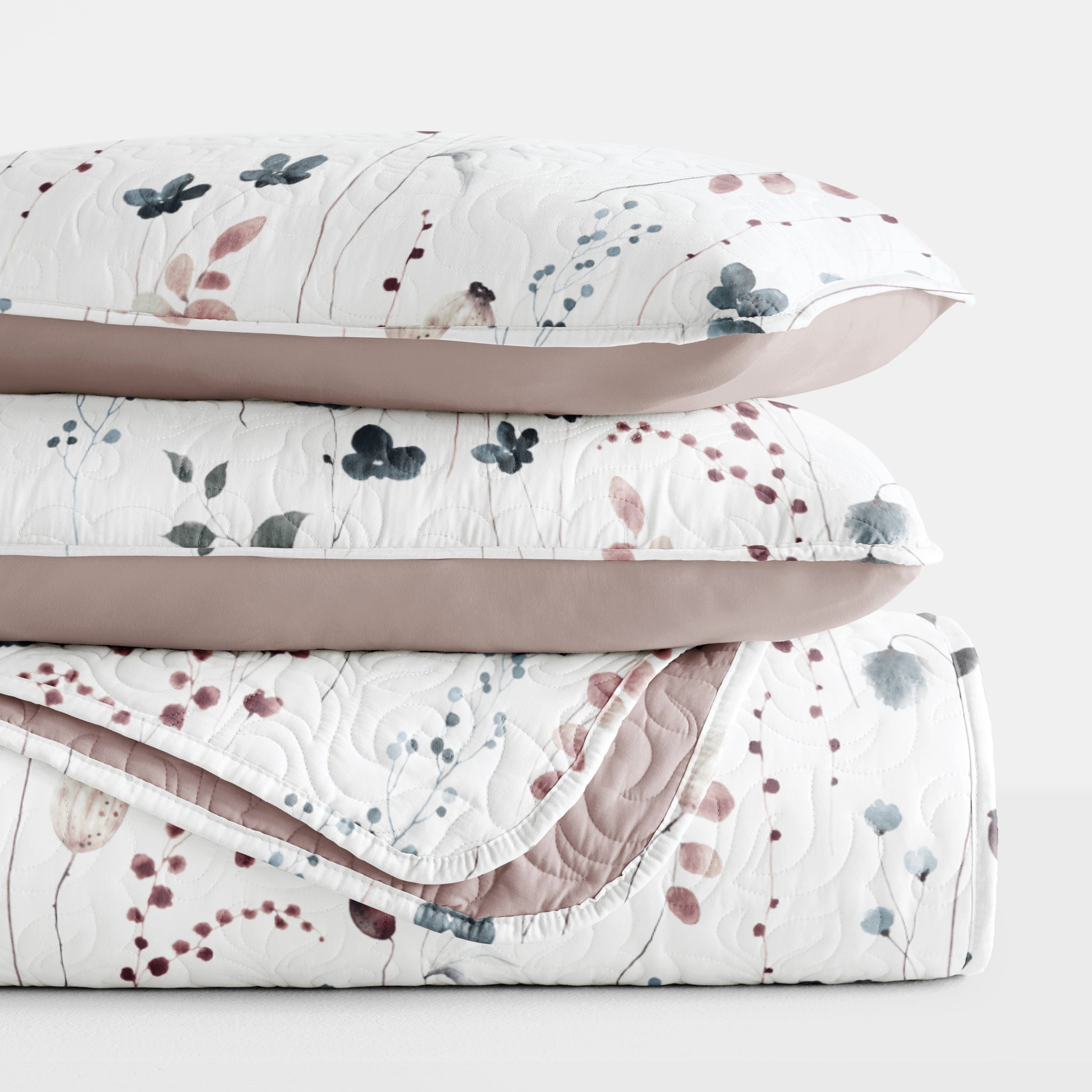 Poppy Bloom Patterned Quilted Coverlet Set