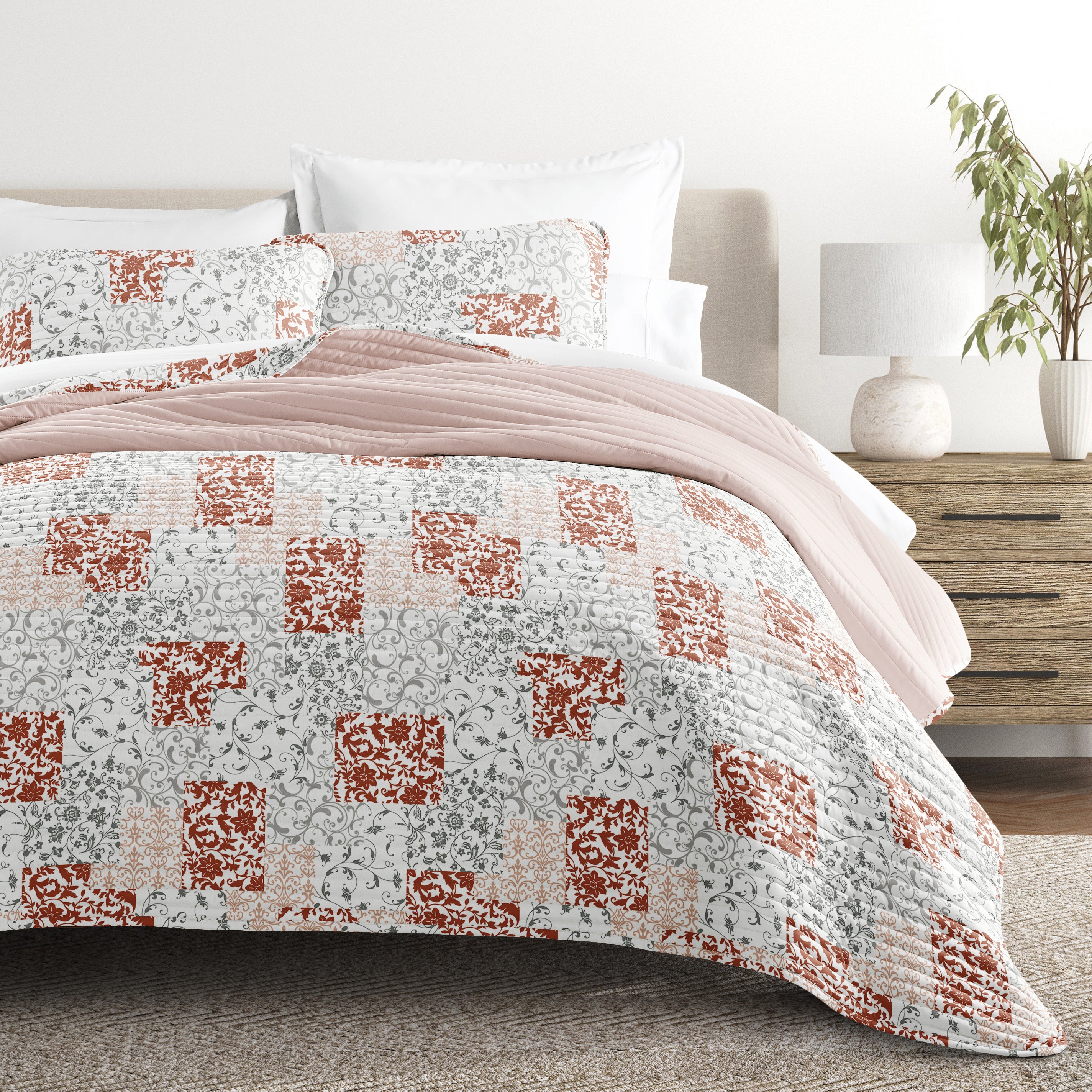 Patchwork Patterned Reversible Quilted Coverlet Set