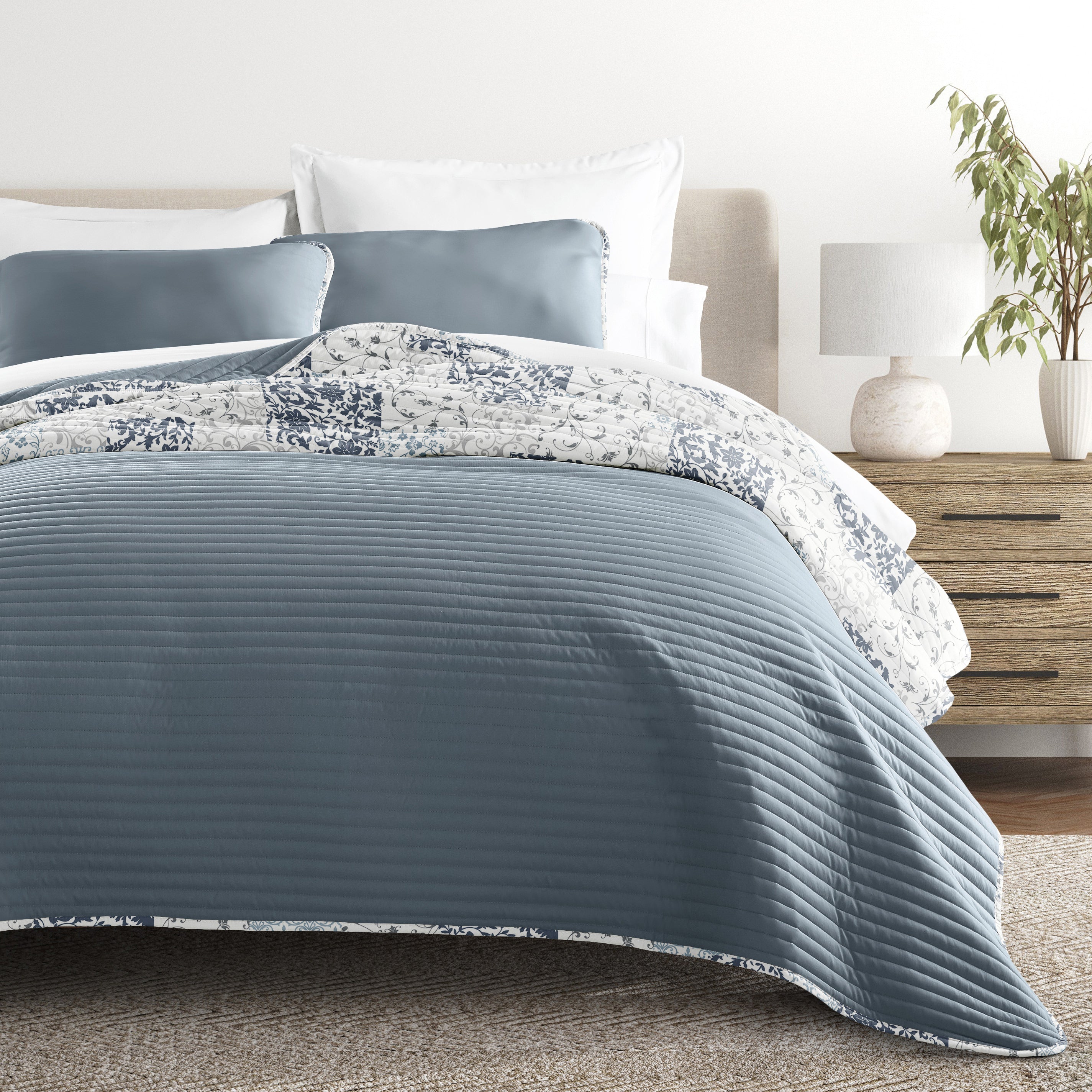 Patchwork Patterned Reversible Quilted Coverlet Set