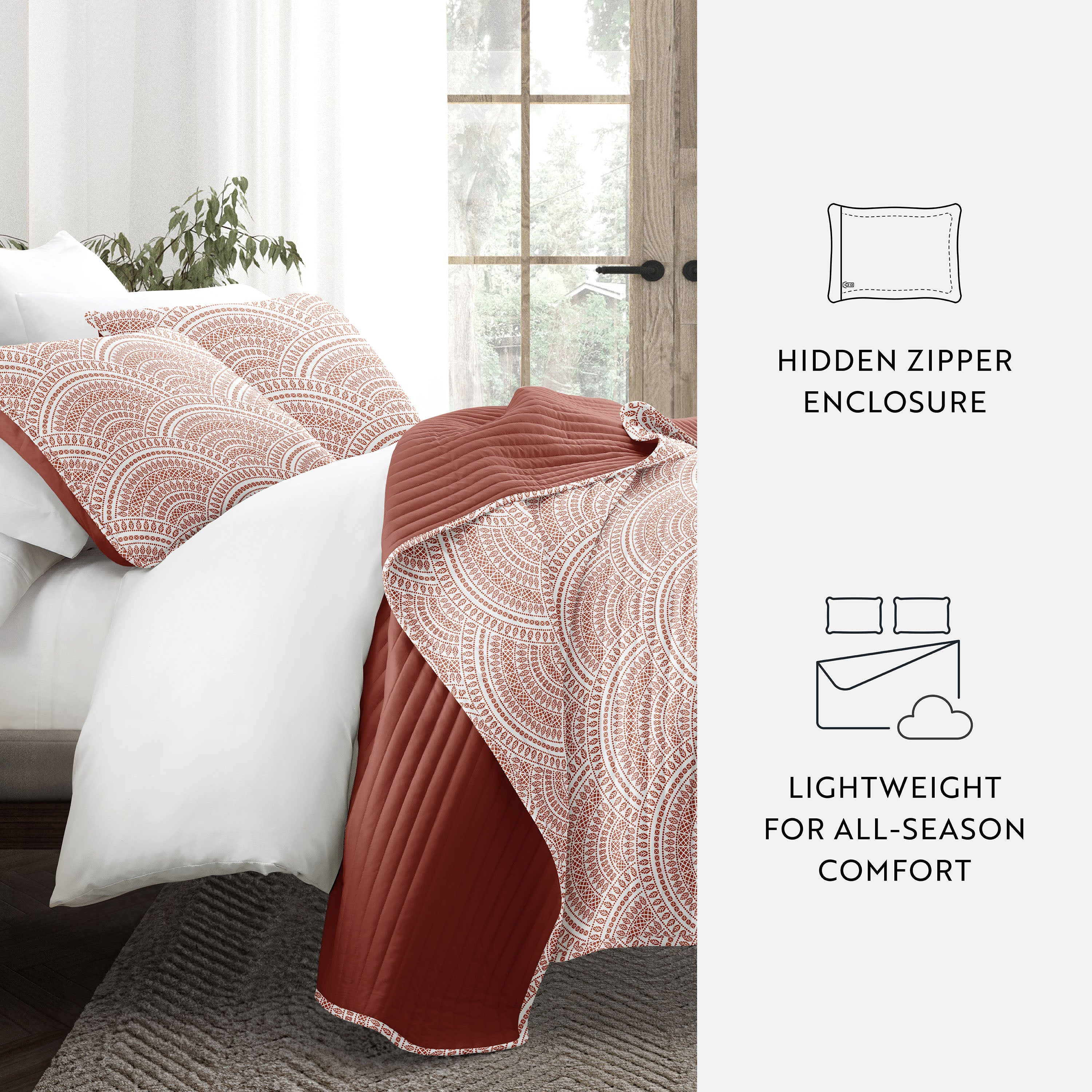 Scalloped Patterned Reversible Quilted Coverlet Set