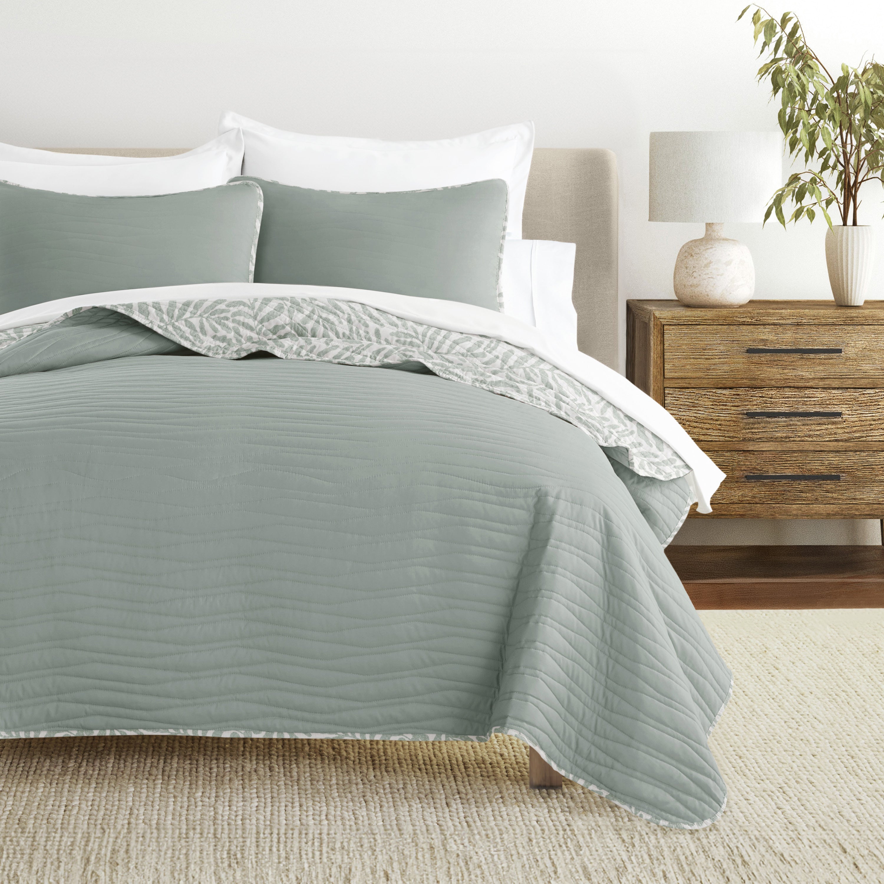 Tossed Ferns Patterned Quilted Coverlet Set