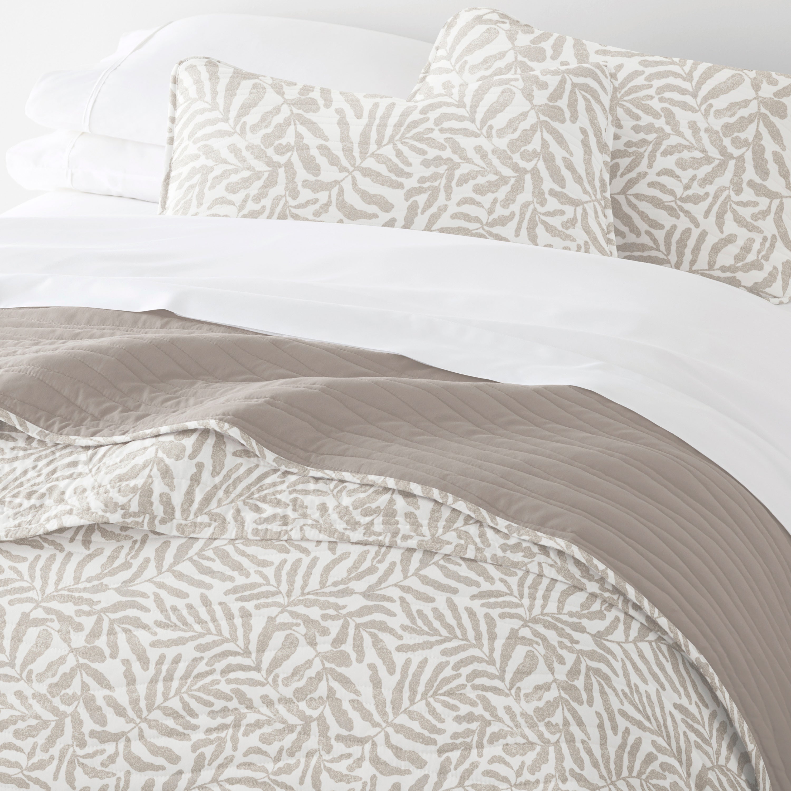 Tossed Ferns Patterned Quilted Coverlet Set