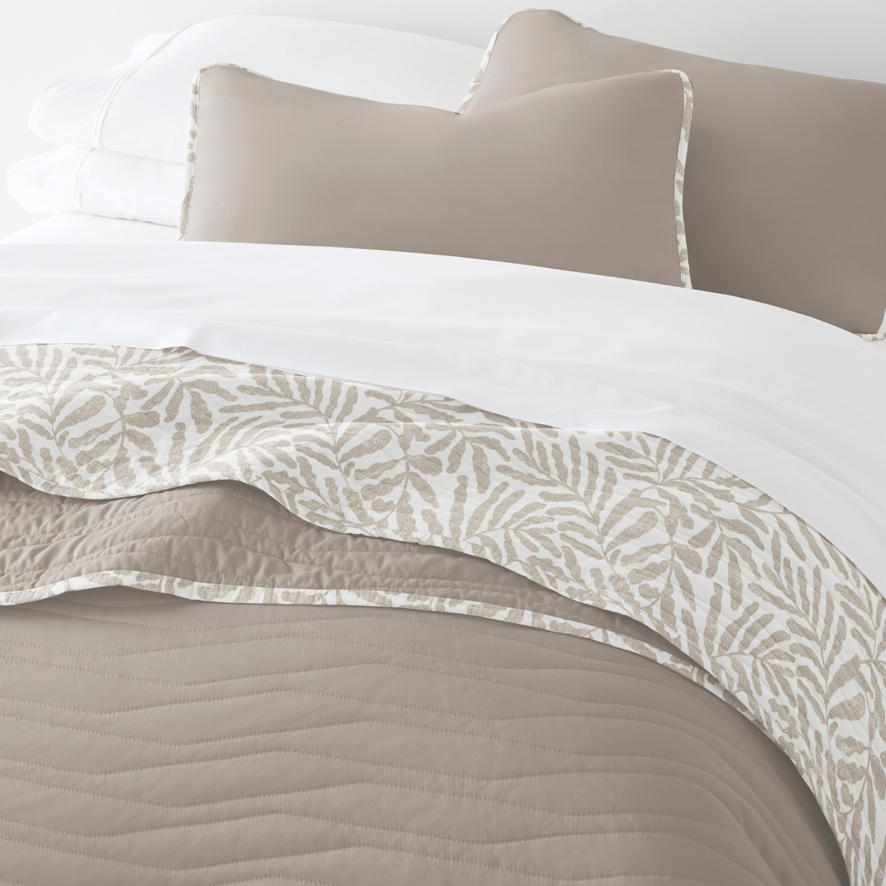 Tossed Ferns Patterned Quilted Coverlet Set